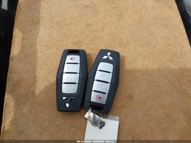 45123654 :رقم المزاد ، JA4J3VA82SZ057290 vin ، 2025 Mitsubishi Outlander Se 2.5 2wd مزاد بيع