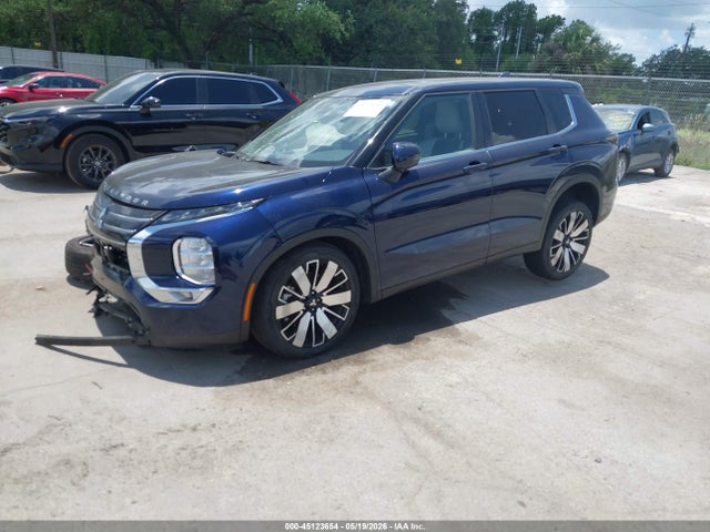 45123654 :رقم المزاد ، JA4J3VA82SZ057290 vin ، 2025 Mitsubishi Outlander Se 2.5 2wd مزاد بيع