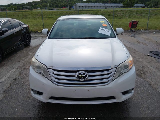 2012 Toyota Avalon Limited მანქანა იყიდება აუქციონზე, vin: 4T1BK3DB6CU470137, აუქციონის ნომერი: 45123706