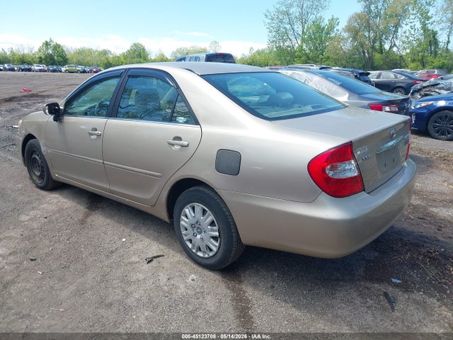 45123708 :رقم المزاد ، 4T1BE32K82U030218 vin ، 2002 Toyota Camry Le مزاد بيع