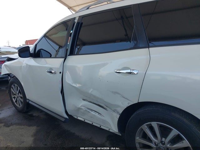 45123714 :رقم المزاد ، 5N1AR2MN1FC683809 vin ، 2015 Nissan Pathfinder Sv مزاد بيع