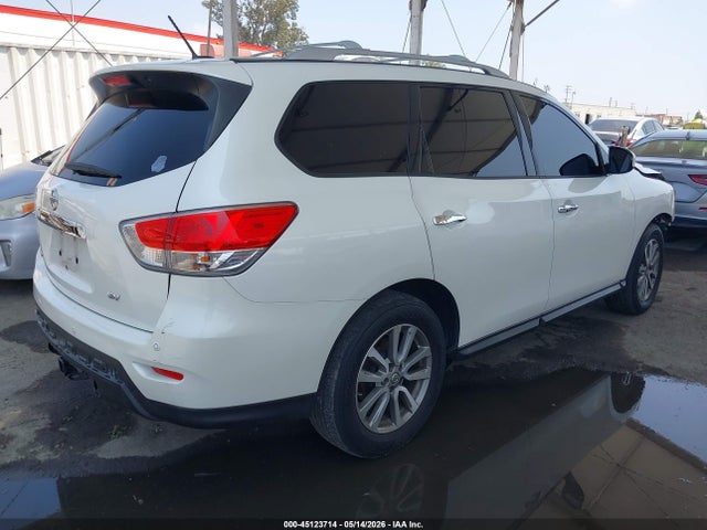 45123714 :رقم المزاد ، 5N1AR2MN1FC683809 vin ، 2015 Nissan Pathfinder Sv مزاد بيع