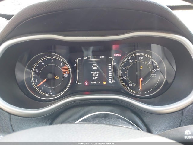 2016 Jeep Cherokee Latitude მანქანა იყიდება აუქციონზე, vin: 1C4PJMCB1GW154126, აუქციონის ნომერი: 45123715