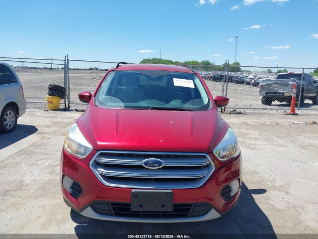45123716 :رقم المزاد ، 1FMCU9GD2JUA84942 vin ، 2018 Ford Escape Se مزاد بيع