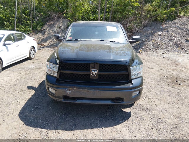 45123729 :رقم المزاد ، 1D3HV18T39S753569 vin ، 2009 Dodge Ram 1500 Slt/sport/trx مزاد بيع