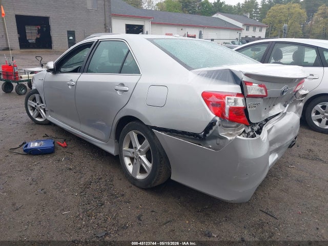 4T1BD1FK6EU130663 Toyota Camry Hybrid Se Limited Edition