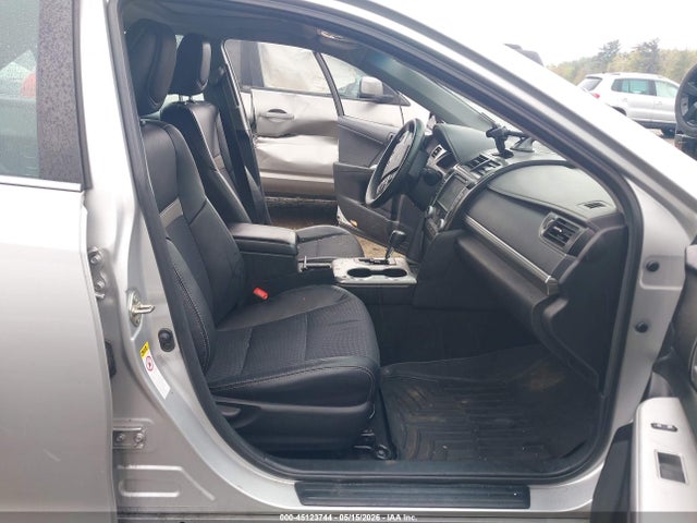 4T1BD1FK6EU130663 Toyota Camry Hybrid Se Limited Edition
