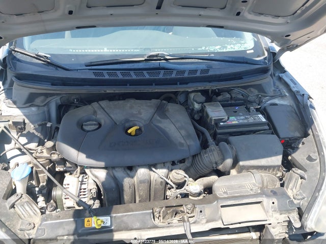 5NPDH4AE1GH664168 Hyundai ELANTRA SE