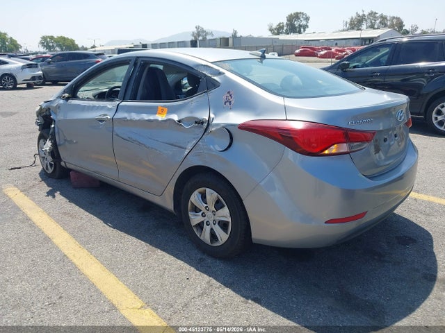 5NPDH4AE1GH664168 Hyundai ELANTRA SE