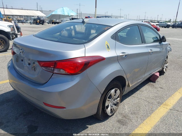 5NPDH4AE1GH664168 Hyundai ELANTRA SE