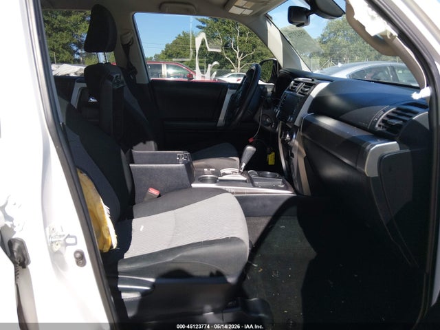 Aukcja sprzedaży 2020 Toyota 4runner Sr5, vin: JTEZU5JR1L5219560, numer aukcji: 45123774