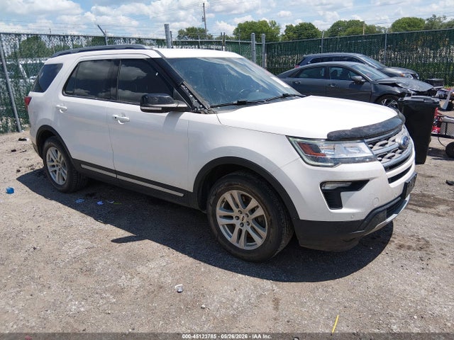 Ford EXPLORER XLT 2018 1FM5K8D89JGA16488 главное изображение