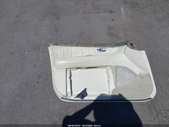 2001 Lexus Ls 430 მანქანა იყიდება აუქციონზე, vin: JTHBN30F510004190, აუქციონის ნომერი: 45123791