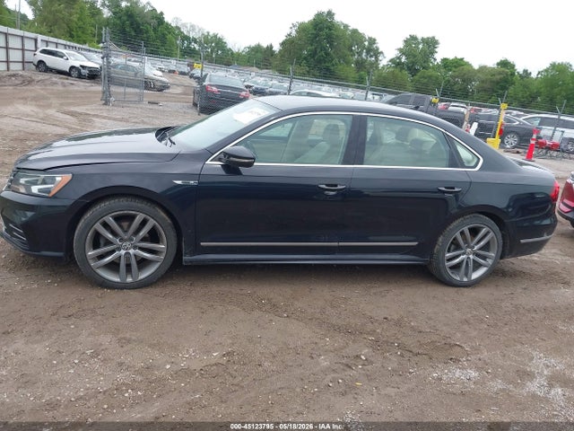 Volkswagen Passat 1.8t R-line 2017 1VWDT7A3XHC044153 Image 14