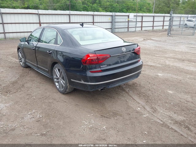 Volkswagen Passat 1.8t R-line 2017 1VWDT7A3XHC044153 Image 3