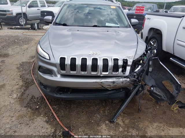 Продаж на аукціоні авто 2018 Jeep Cherokee Latitude Plus Fwd, vin: 1C4PJLLB1JD503802, номер лоту: 45123802