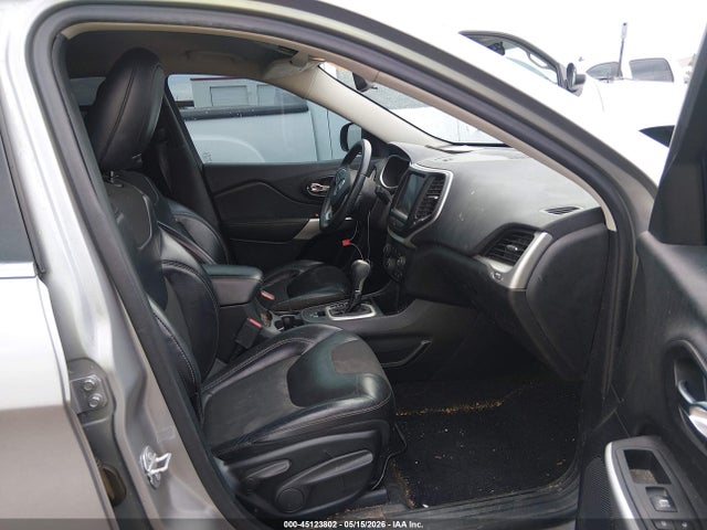 Продаж на аукціоні авто 2018 Jeep Cherokee Latitude Plus Fwd, vin: 1C4PJLLB1JD503802, номер лоту: 45123802