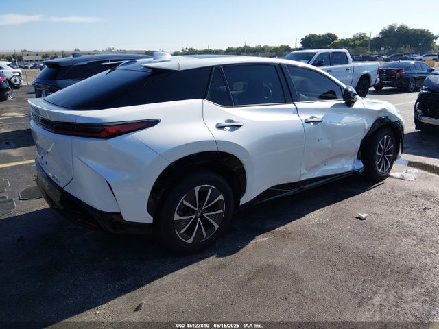 Lexus Rz 300e Premium 2024 JTJABABB7RA000472 Image 4
