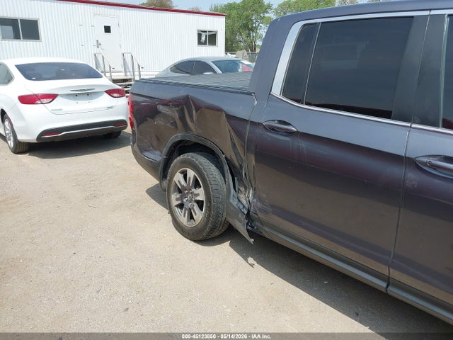 2017 Honda Ridgeline Rtl-t მანქანა იყიდება აუქციონზე, vin: 5FPYK3F63HB005708, აუქციონის ნომერი: 45123850
