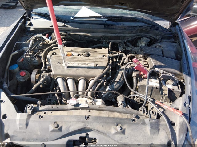 2006 Honda Accord 2.4 Lx მანქანა იყიდება აუქციონზე, vin: 1HGCM56496A130677, აუქციონის ნომერი: 45123868