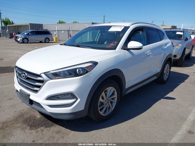 KM8J3CA40JU702713 Hyundai TUCSON SEL