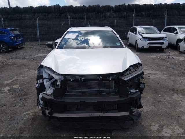 2025 Toyota Crown Signia Xle მანქანა იყიდება აუქციონზე, vin: JTDACAAJ1S3019702, აუქციონის ნომერი: 45123953