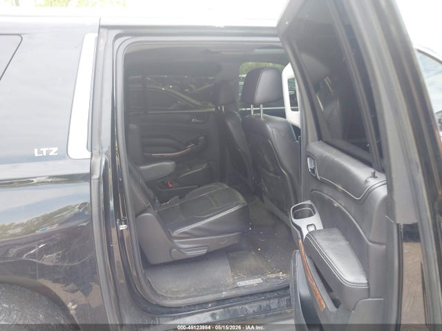 2015 Chevrolet Suburban 1500 Ltz მანქანა იყიდება აუქციონზე, vin: 1GNSKKKC3FR306756, აუქციონის ნომერი: 45123954