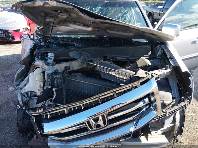Продажа на аукционе авто 2015 Honda Pilot Se, vin: 5FNYF4H35FB069476, номер лота: 45123958