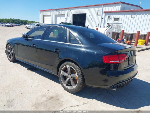 45123961 :رقم المزاد ، WAUBGAFL5AA141490 vin ، 2010 Audi S4 3.0 Premium Plus مزاد بيع