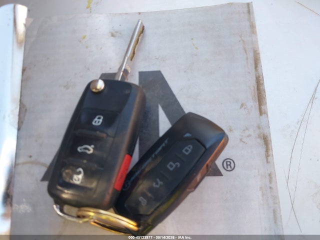 45123977 :رقم المزاد ، WVWHV7AJ9CW271404 vin ، 2012 Volkswagen Gti 4-door مزاد بيع