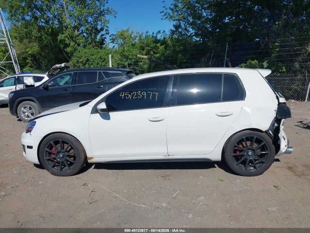 45123977 :رقم المزاد ، WVWHV7AJ9CW271404 vin ، 2012 Volkswagen Gti 4-door مزاد بيع