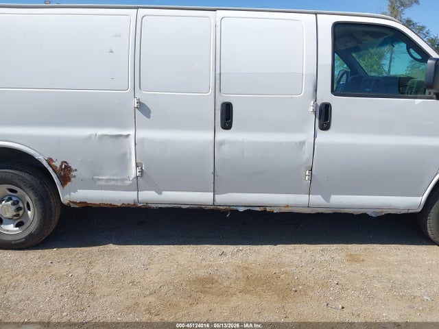 Продажа на аукционе авто 2015 Chevrolet Express 3500 Work Van, vin: 1GCZGUCF6F1199388, номер лота: 45124016
