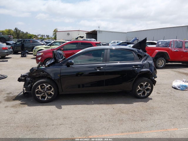 3KPF24AD1KE136791 KIA Forte Lxs
