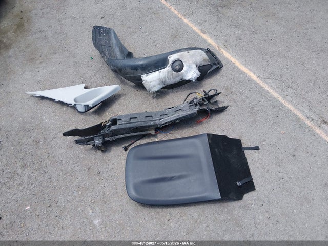 3KPF24AD1KE136791 KIA Forte Lxs