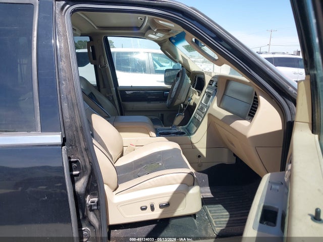 2008 Lincoln Navigator მანქანა იყიდება აუქციონზე, vin: 5LMFU27518LJ04950, აუქციონის ნომერი: 45124033