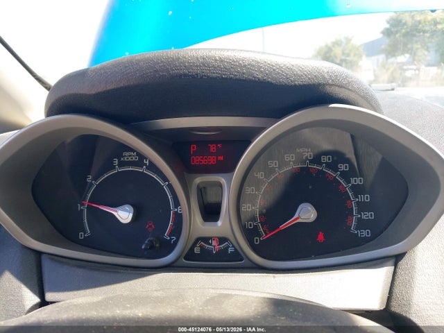 2012 Ford Fiesta Se მანქანა იყიდება აუქციონზე, vin: 3FADP4BJ9CM134278, აუქციონის ნომერი: 45124076