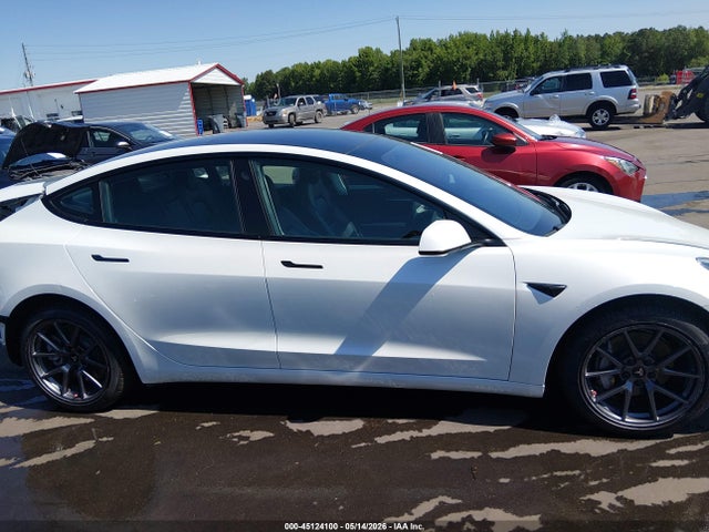 2022 Tesla Model 3 Rear-wheel Drive მანქანა იყიდება აუქციონზე, vin: 5YJ3E1EA5NF290511, აუქციონის ნომერი: 45124100