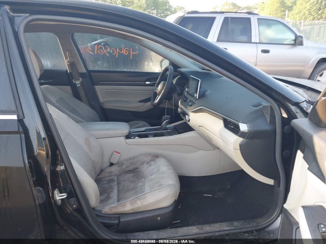 45124108 :رقم المزاد ، 1N4BL4BV4LC268509 vin ، 2020 Nissan Altima S Fwd مزاد بيع