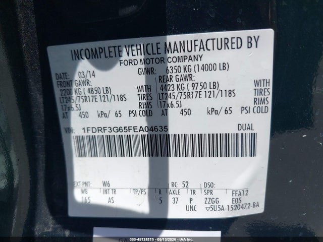 45124111 :رقم المزاد ، 1FDRF3G65FEA04635 vin ، 2015 Ford F-350 Chassis Xl مزاد بيع