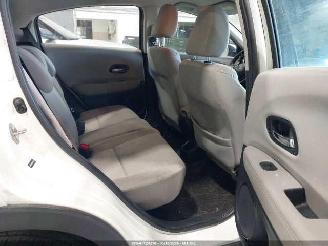 Продаж на аукціоні авто 2016 Honda Hr-v Lx, vin: 3CZRU6H34GM745459, номер лоту: 45124210