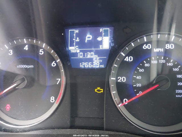45124213 :رقم المزاد ، KMHCT4AE5FU878753 vin ، 2015 Hyundai Accent Gls مزاد بيع
