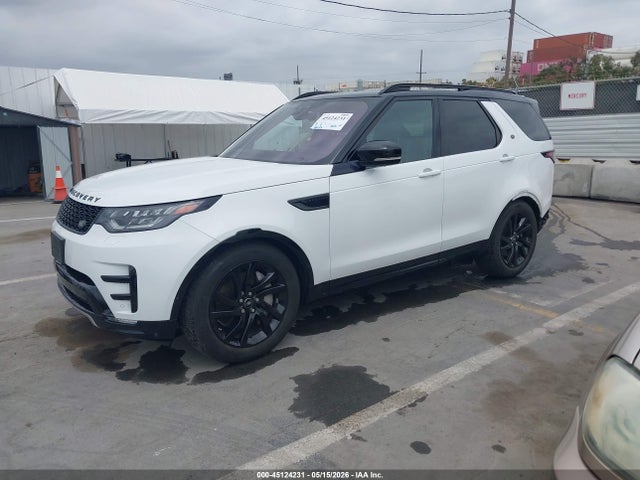 Land Rover Discovery Landmark Edition 2020 SALRU2RV3L2423856 Image 2
