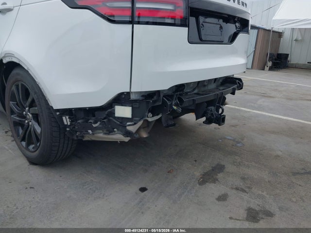 Land Rover Discovery Landmark Edition 2020 SALRU2RV3L2423856 Image 6