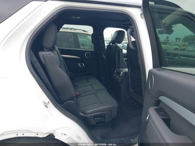 Land Rover Discovery Landmark Edition 2020 SALRU2RV3L2423856 Image 8