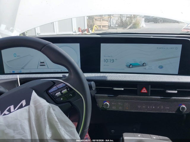 KIA Ev6 Light Long Range 2024 KNDC34LA4R5224632 Image 19