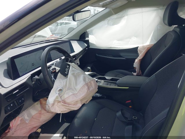 KIA Ev6 Light Long Range 2024 KNDC34LA4R5224632 Image 23