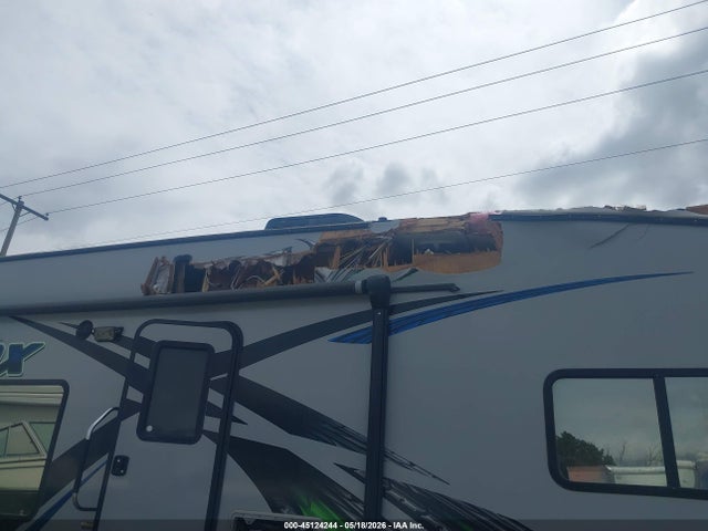 Desert Fox 5th Wheel 2018 4N17F2727J0148634 Image 6