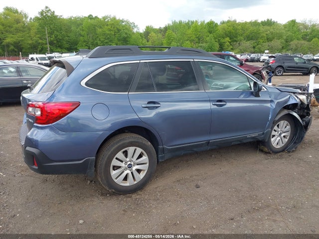 45124255 :رقم المزاد ، 4S4BSACC9J3340659 vin ، 2018 Subaru Outback 2.5i Premium مزاد بيع