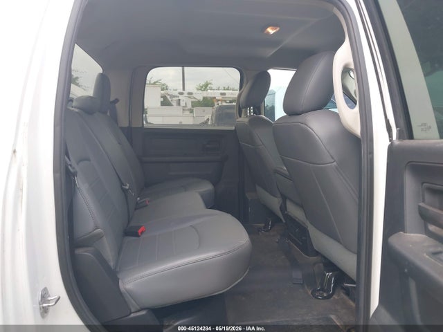 Продаж на аукціоні авто 2016 Ram 2500 Tradesman, vin: 3C6UR5CJ4GG314532, номер лоту: 45124284