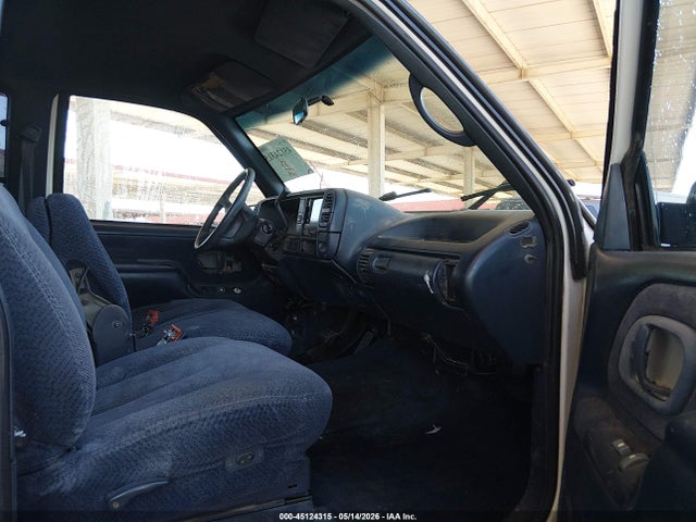 Aukcja sprzedaży 1996 Chevrolet Gmt-400 C2500, vin: 1GCFC29R9TE242484, numer aukcji: 45124315